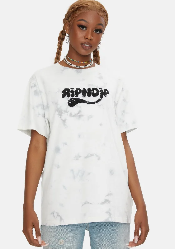 Chic Wardrobe Essentials White Tie Dye Ripntail Tee