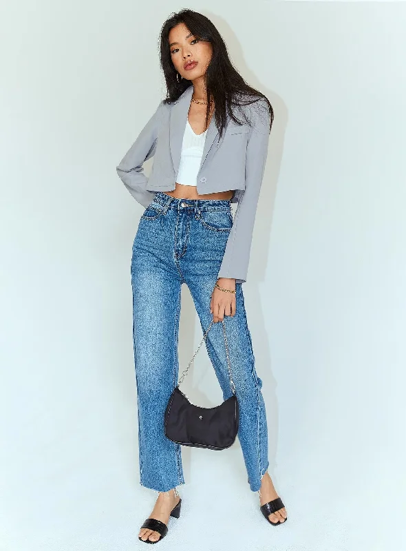 Fashion-Forward Daydream Jeans