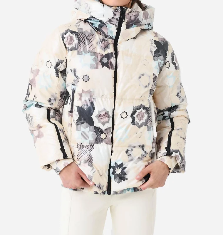 Redefining Women's Fashion Tiffany Ii Jacket In Light Blue Print