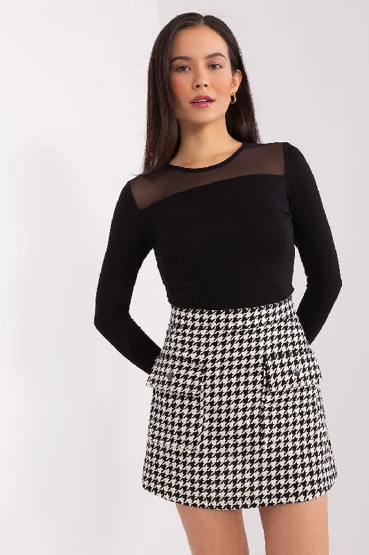 Fashionista Favorites Lakerta Plaid Mini Skirt With Pockets