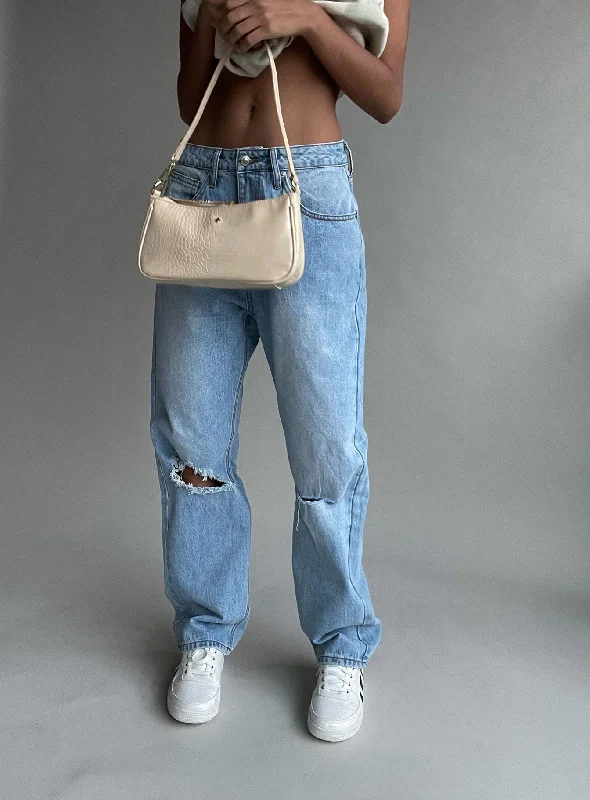 Fashion Forward Fairmount Straight Leg Jean Light Wash Denim