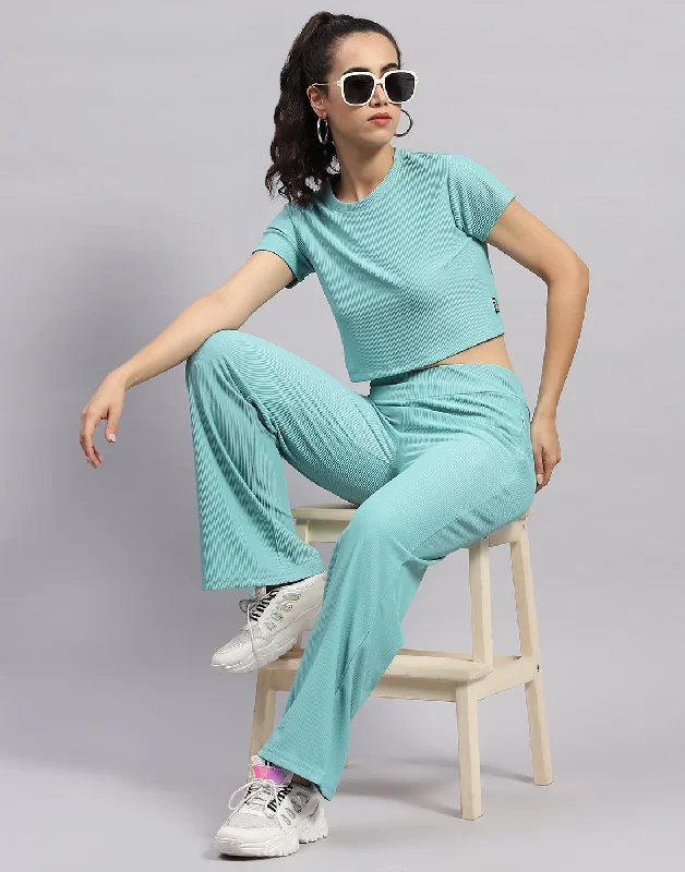 Chic Style, Always In Vogue Women Blue Self Design Round Neck Half Sleeve Cords Set