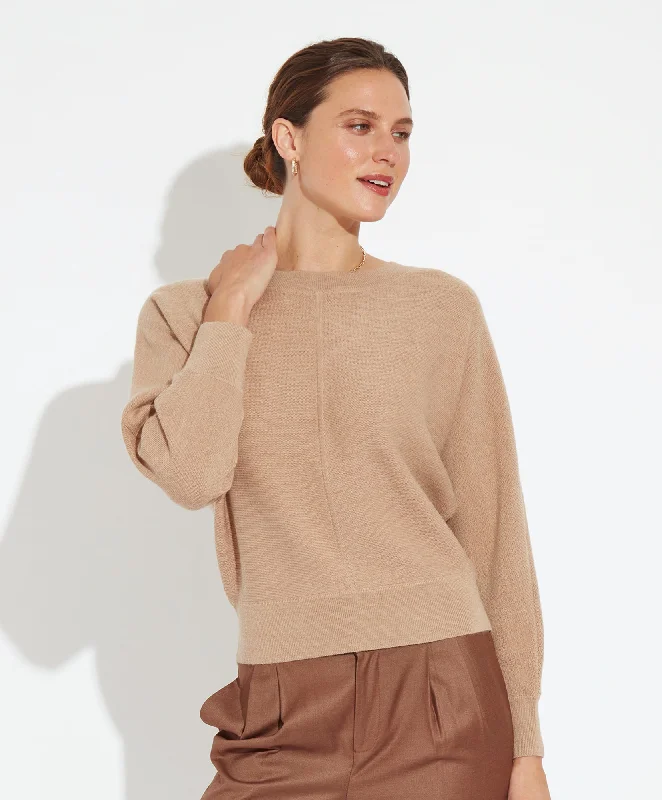 Trendy Street Style Overly Essential