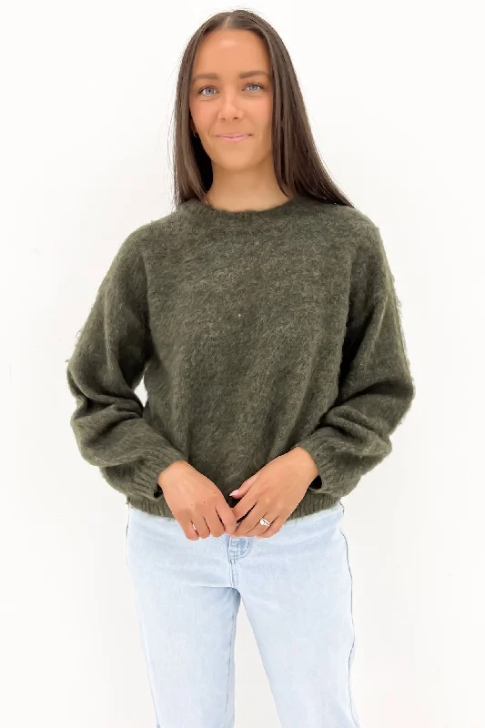 Trendy Street Style Women's Vacation Outfit Prepped Sweater Dark Army
