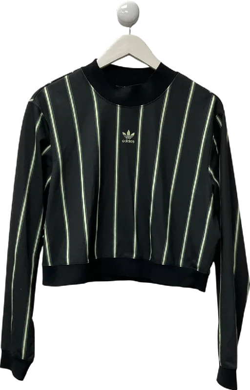 Rustic Countryside Charm Look adidas Green Graphic Crop Sweatshirt Jumper UK S/M
