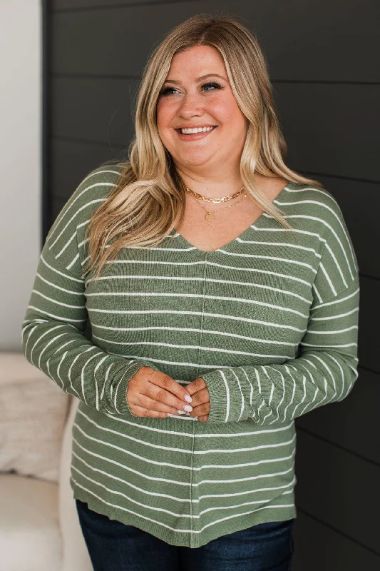 Seasonal Trend Delighted By This Striped Sweater- Spruce