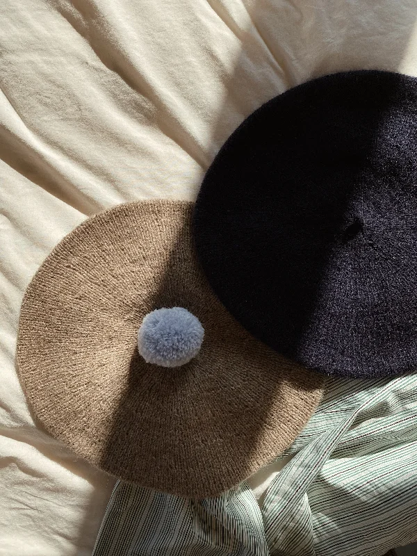 Refined Look Beret No. 1 - ENGLISH