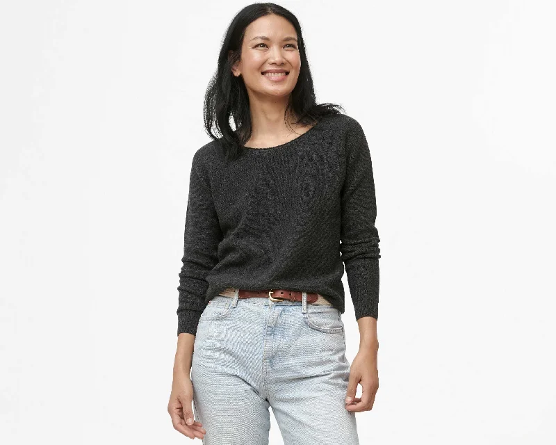 Trend Alert All-Season Boat Neck