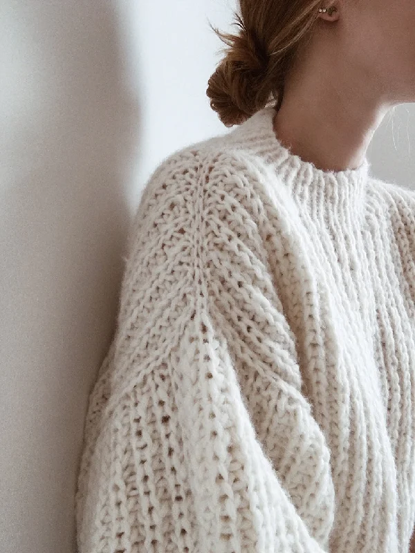 Season Offer Sweater No. 5 - ENGLISH