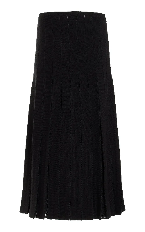 Beat The Heat In Tropical Styles Del Knit Pleated Midi Skirt in Black Wool