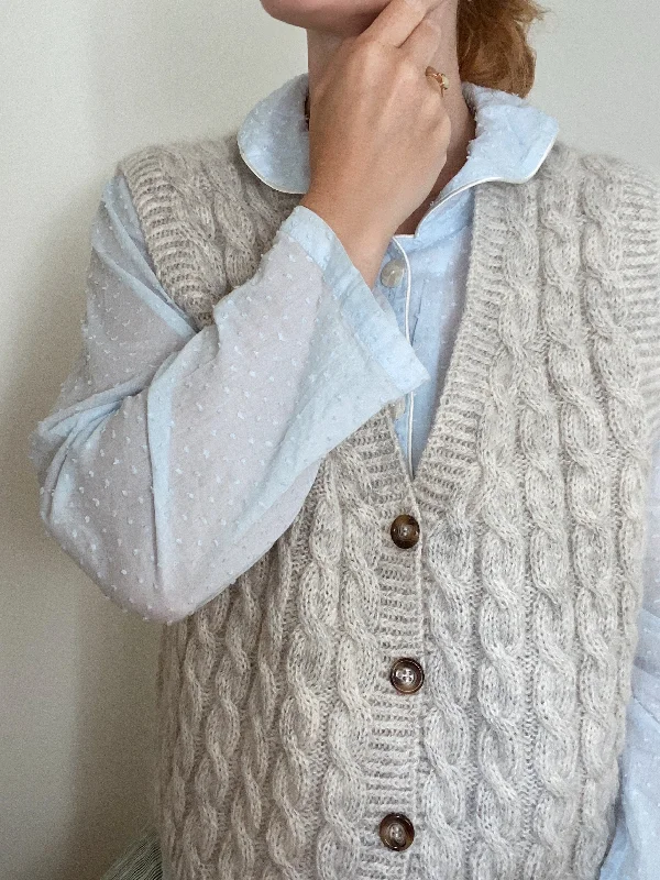 Elegant Style Vest No. 8 - ENGLISH