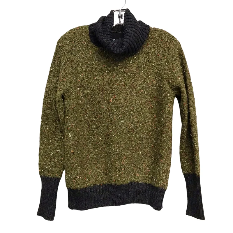 Exclusive Designer Collection GREEN SWEATER by CYNTHIA ROWLEY Size:M