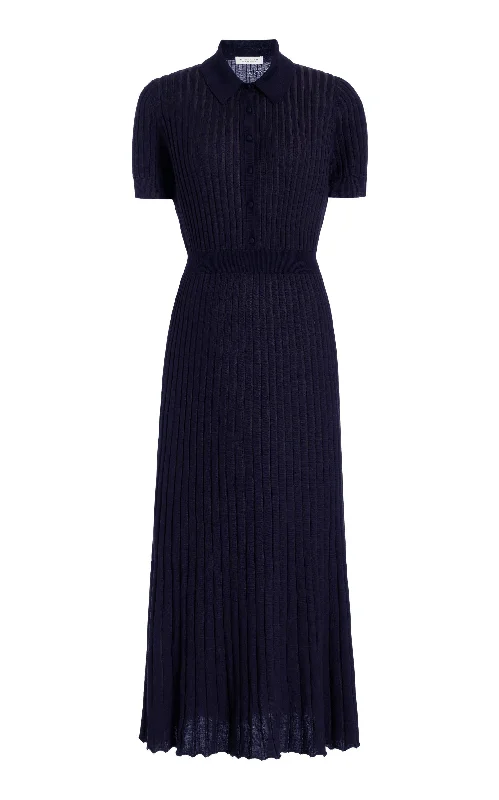 Quick Grab Deals Amor Knit Midi Dress in Dark Navy Cashmere Silk