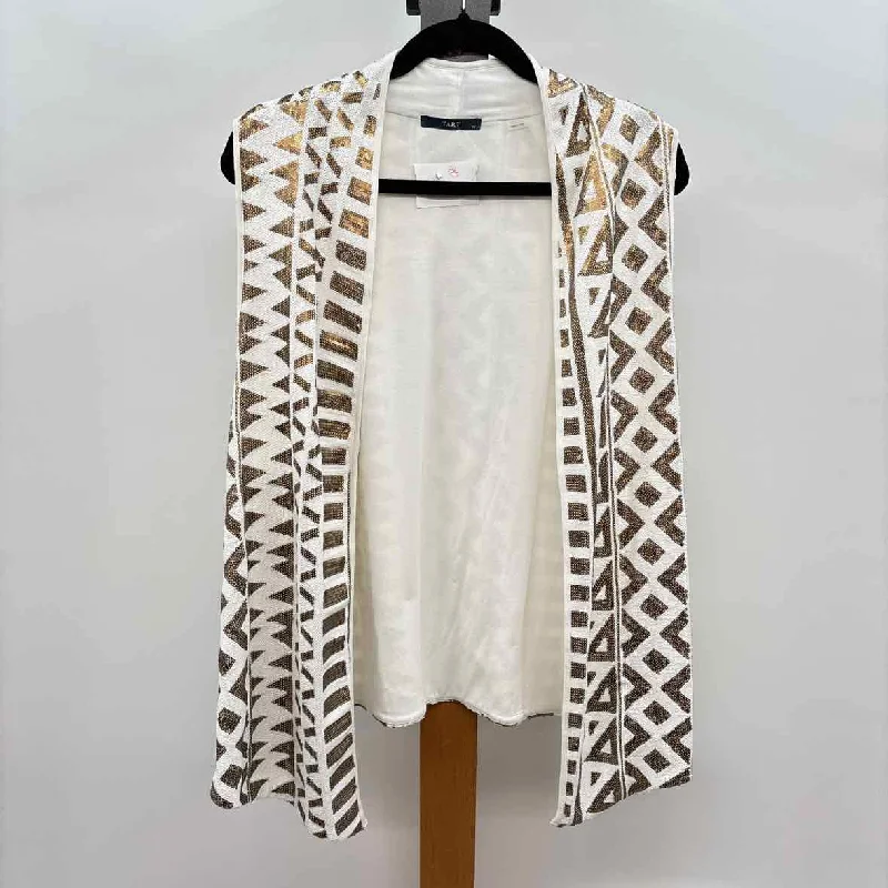 Crazy Discounts, Hurry Up Tart Women's Size 2X White Geometric Cardigan