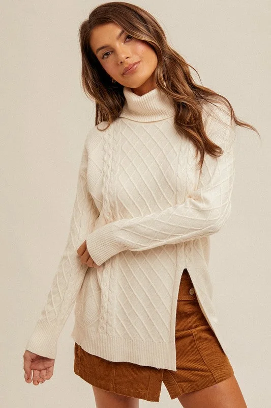 Hot Trends Women's Plus-Size Garments Keira Spilt Hem Turtle Neck Sweater
