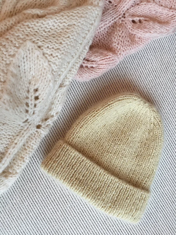 Formal Outfit Beanie No. 2 - DANSK