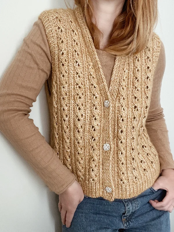 Effortless Style, Endless Impact Vest No. 6  - DANSK