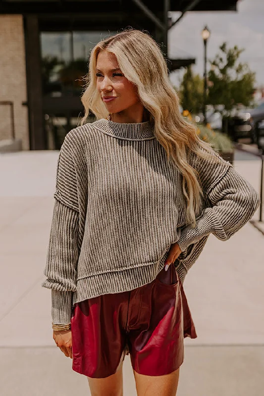 Season Sale Women's Comfortable Apparel Vermont Bound Vintage Wash Oversized Sweater in Taupe