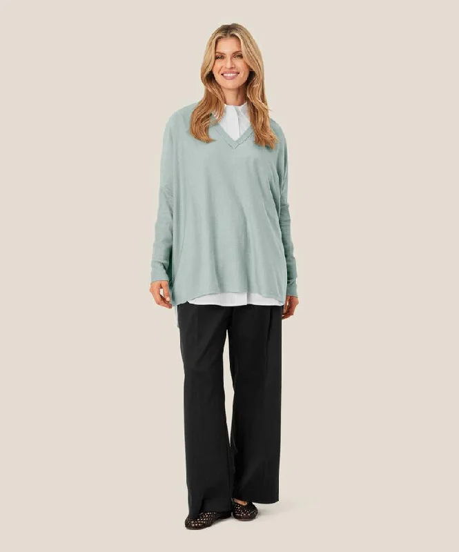 Trendsetter's Closet 1009888 MaFronia Sweater - Ether