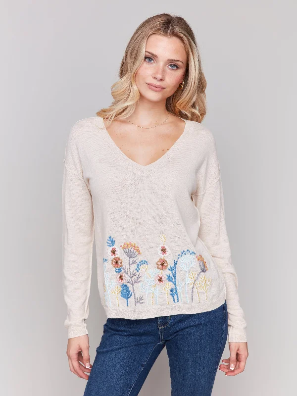 Unbeatable Prices Charlie B Border Embroidered V-Neck Light Cotton Sweater - C2802