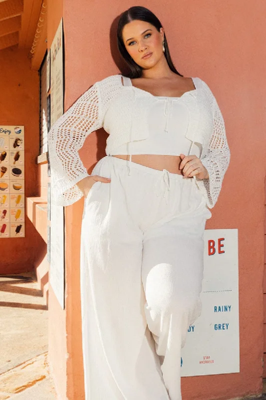 Trendy Pulse White Crochet Cardigan Long Sleeve Squared Neck