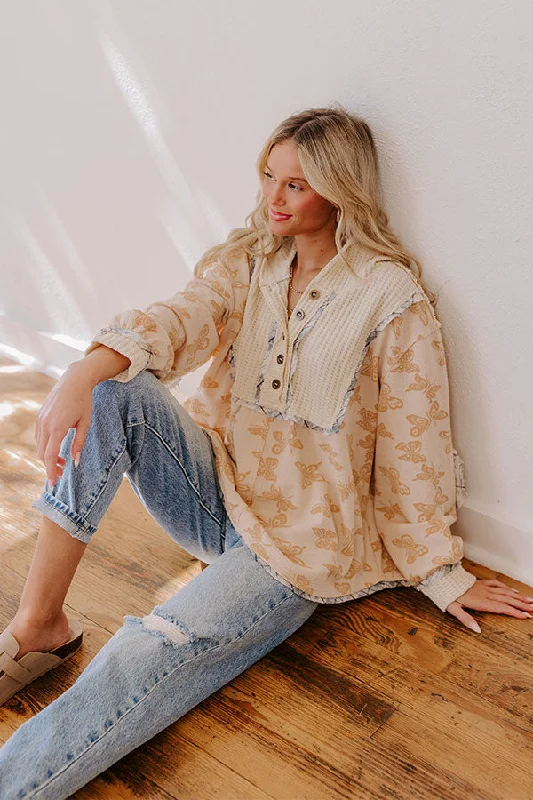 Art Deco Geometric Pattern Look Women's Professional Clothes Heart Flutters Knit Sweater in French Vanilla