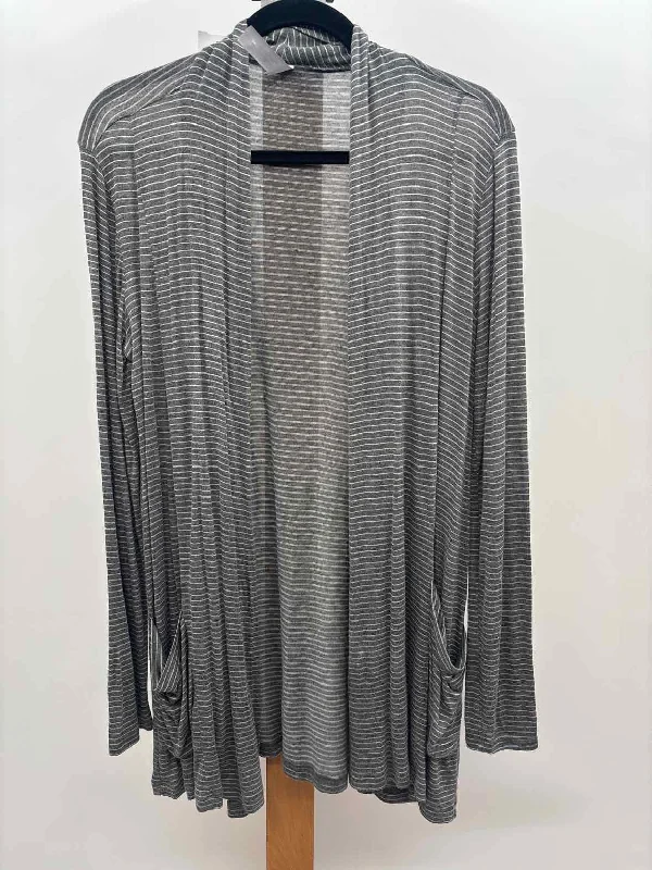 Seasonal Trends Mahina Women's Size M Gray Stripe Cardigan