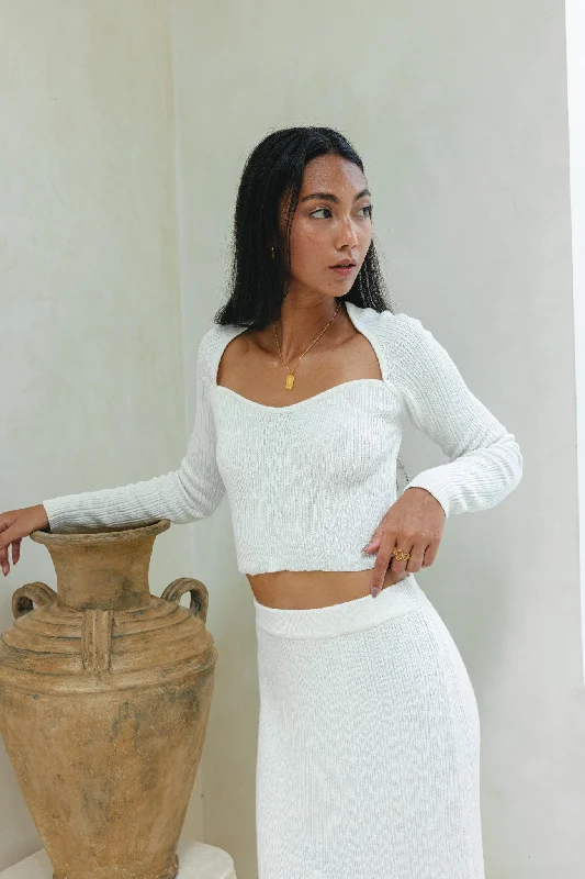 Redefining Women's Style Valerie White Long Sleeve Knit Top