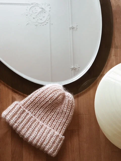 Romantic Flair Beanie No. 1 - DANSK