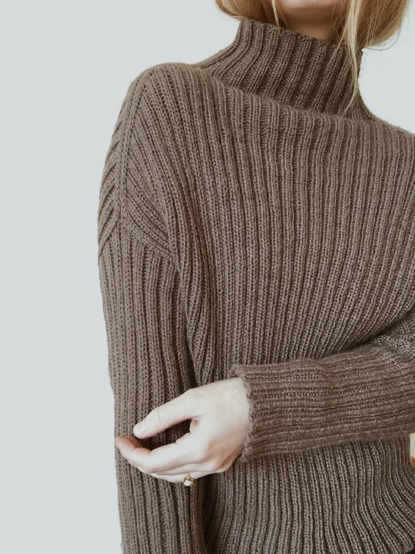 Popular Collection Sweater No. 8 - ENGLISH
