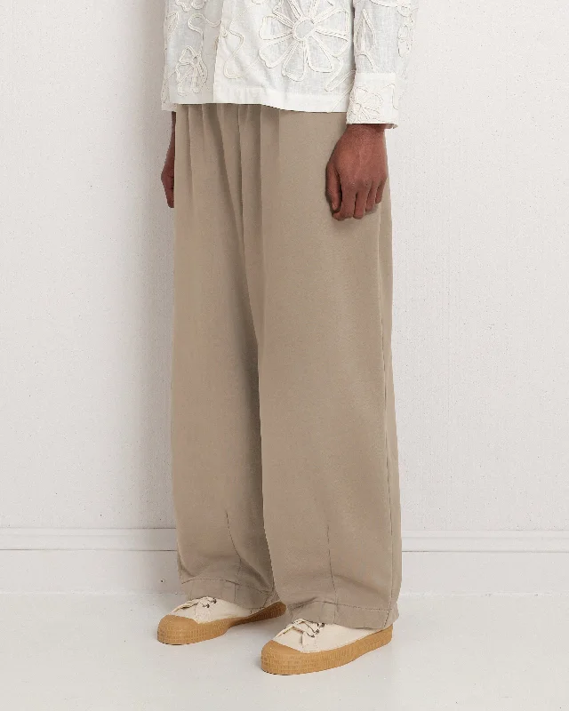 Minimalist Office - Ready Style Geo Joggers - Oak
