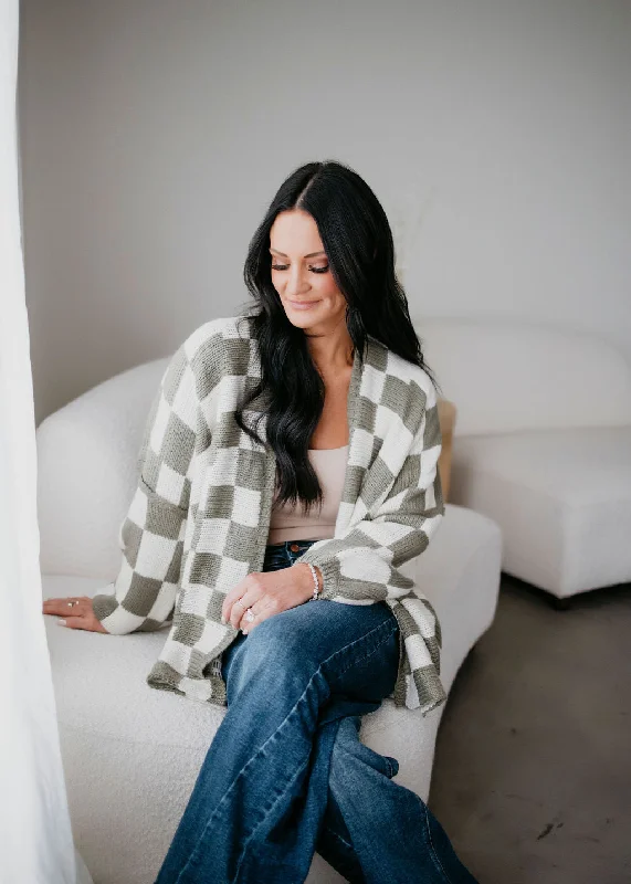 Season Appropriate Women's Collection Check On Me Oversized Cardigan