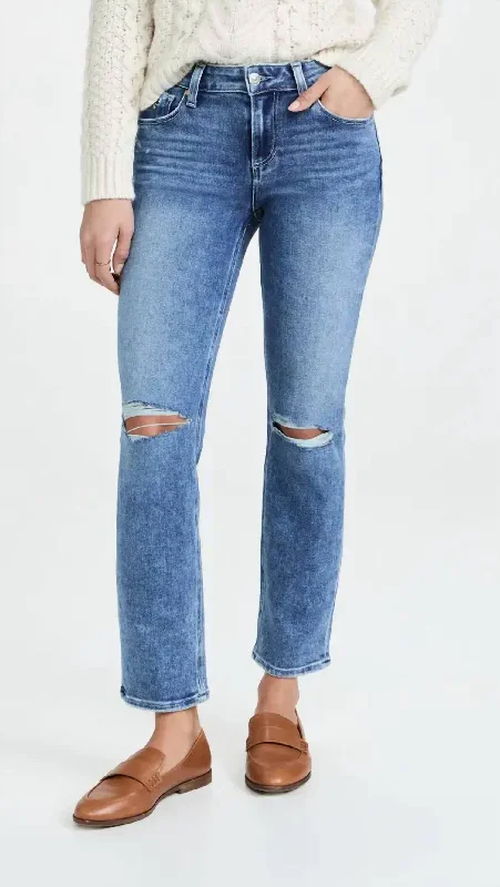 Huge Markdowns Amber Walkabout Destructed Jeans