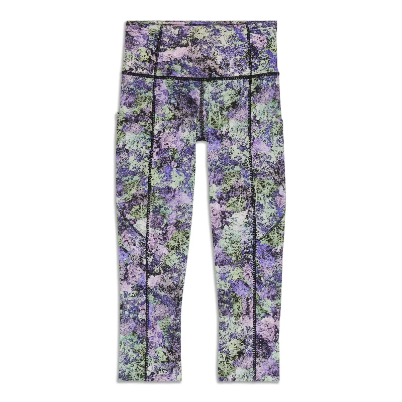Latest Trends Fast And Free Crop - Resale
