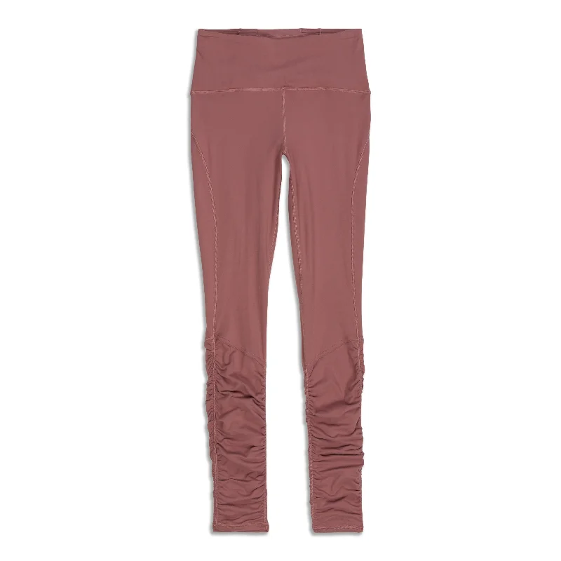 Latest Trends Ready To Rulu Legging - Resale