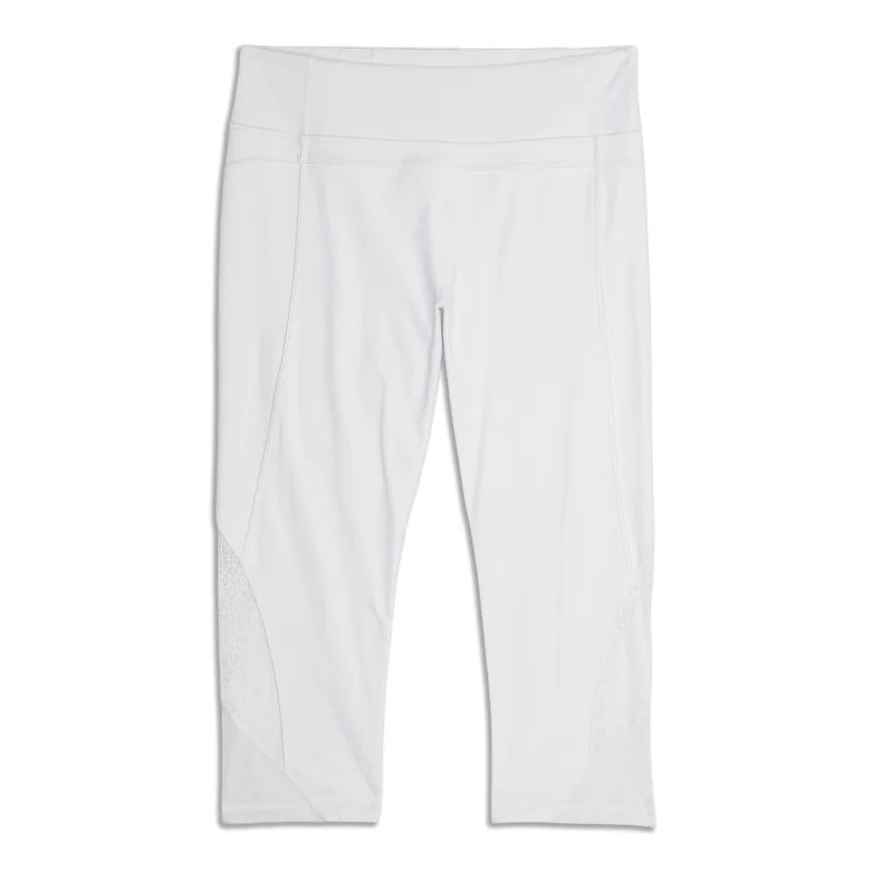 Style Your Wardrobe Twist And Train Crop - Resale