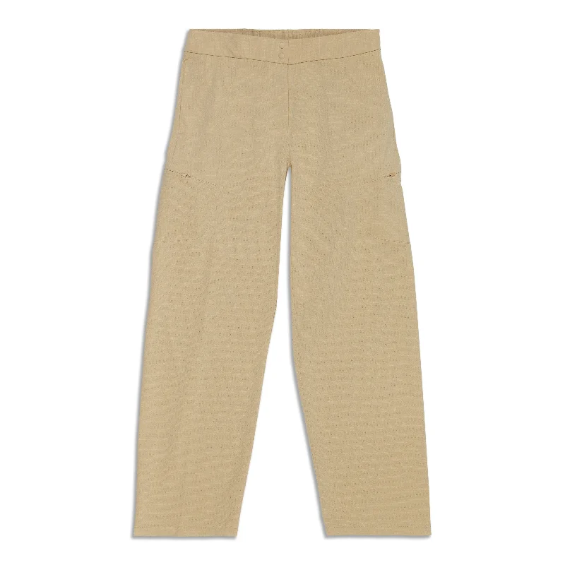 Budget Friendly Fashion Ventlight Cargo Mid-Rise Crop - Resale