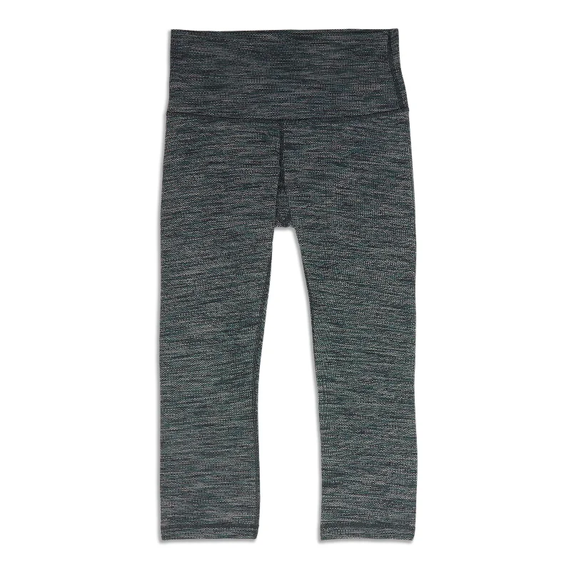 Minimalist Elegant Wunder Under High Rise Crop - Resale